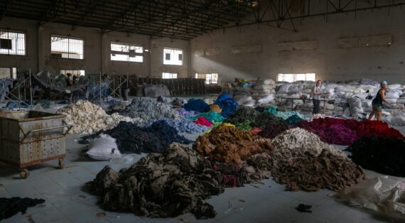 New EU rules to stop the destruction of unsold clothes and shoes
