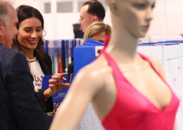 Non perdere tempo con piccoli meeting locali. MarediModa apre il botteghino per un film indimenticabile nel tempio del cinema.